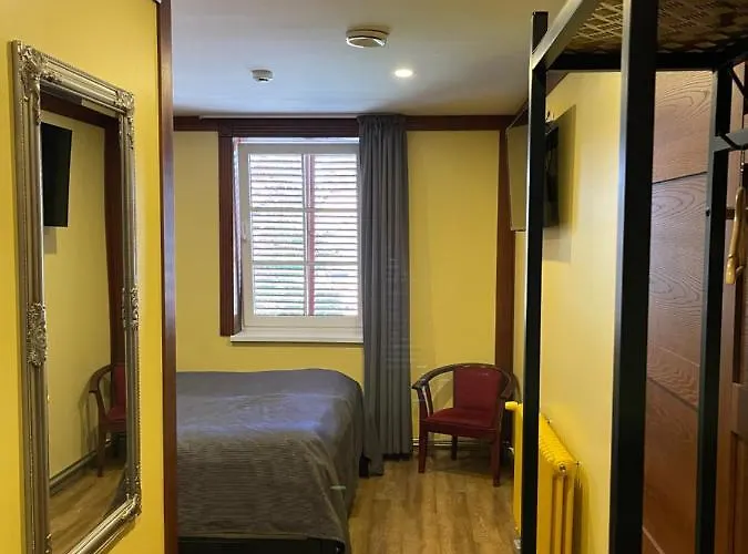 Inn Aleksandri Parnu